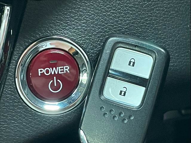 ホンダ ヴェゼルハイブリッドの画像8