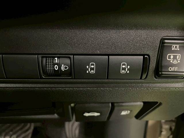 日産&nbsp;セレナの画像16