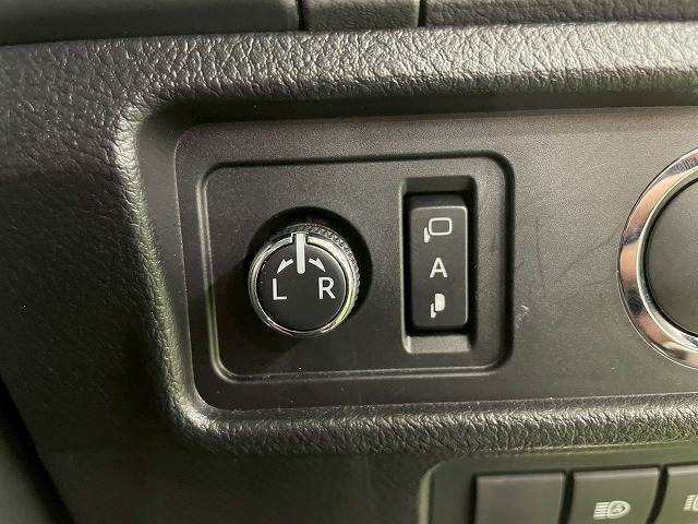 トヨタ&nbsp;ランドクルーザープラドの画像16