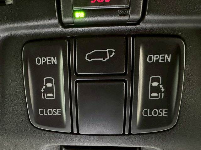 トヨタ&nbsp;アルファードの画像7