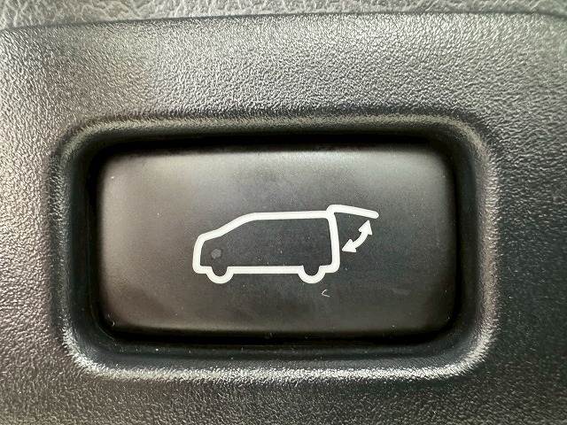 トヨタ&nbsp;アルファードの画像8