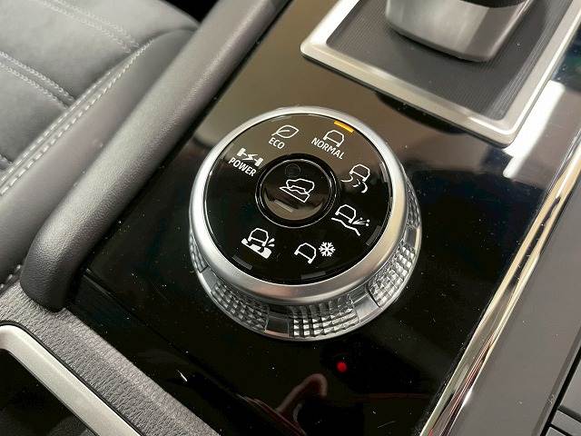 三菱 アウトランダーPHEVの画像13