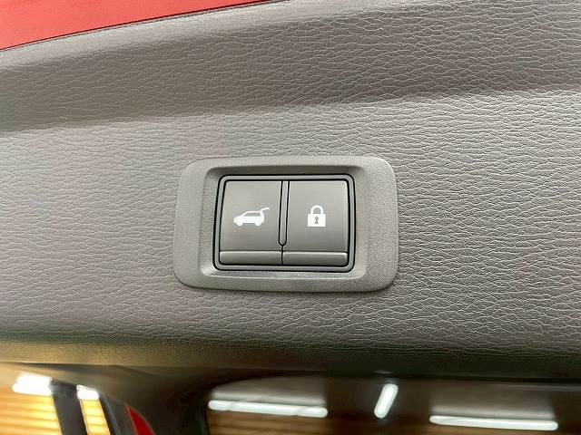 三菱 アウトランダーPHEVの画像14