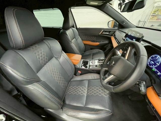 三菱 アウトランダーPHEVの画像9