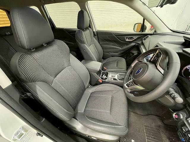 スバル フォレスターの画像9