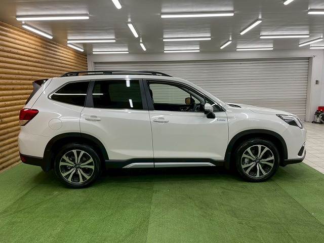 スバル フォレスターの画像18