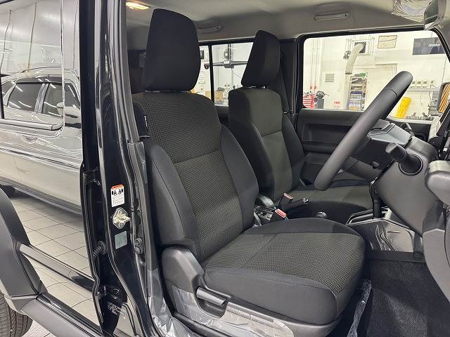 スズキ ジムニーノマドの画像8