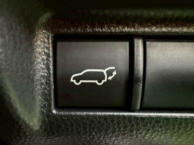 トヨタ ハリアーハイブリッドの画像13