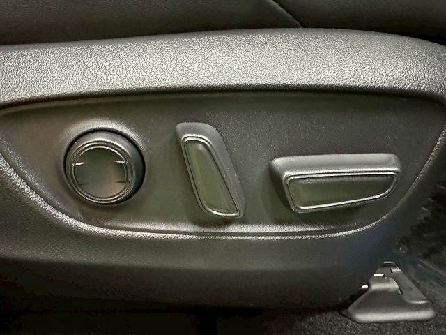 トヨタ ハリアーハイブリッドの画像16