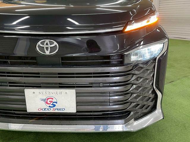 トヨタ ヴォクシーの画像12