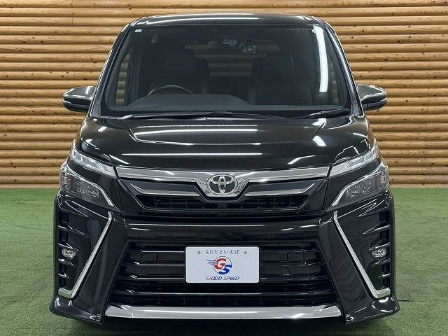 トヨタ&nbsp;ヴォクシーの画像13