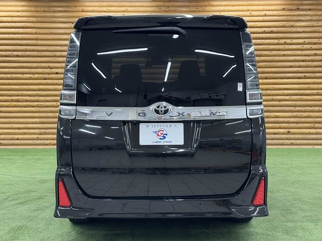 トヨタ&nbsp;ヴォクシーの画像14