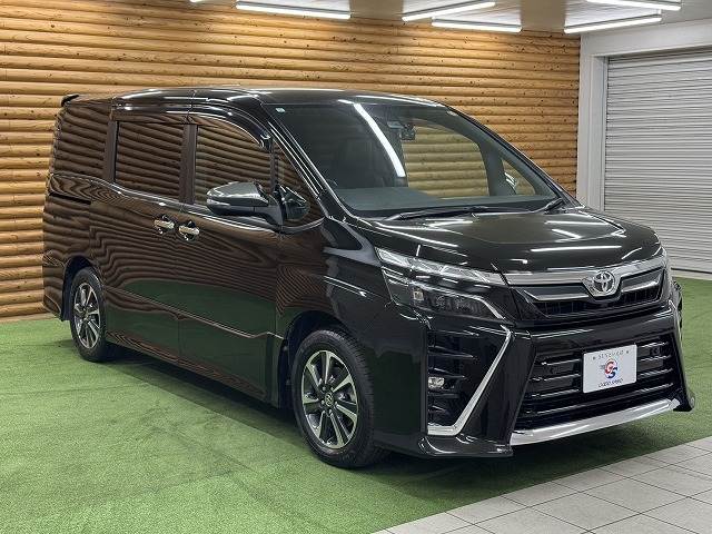 トヨタ&nbsp;ヴォクシーの画像16