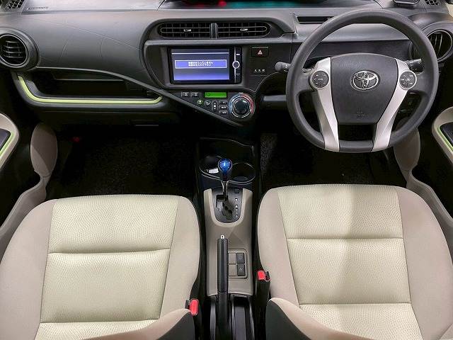 トヨタ アクアの画像3