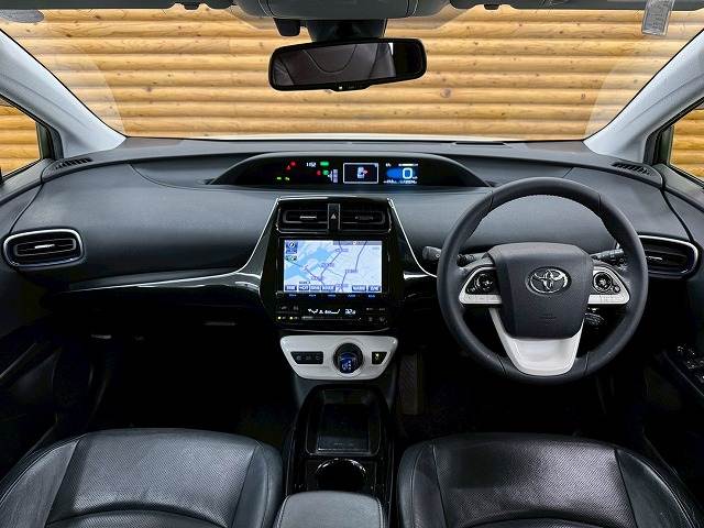 トヨタ プリウスの画像3