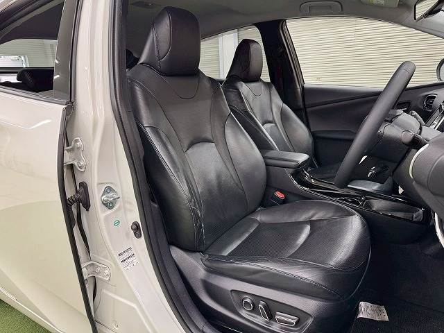 トヨタ プリウスの画像9