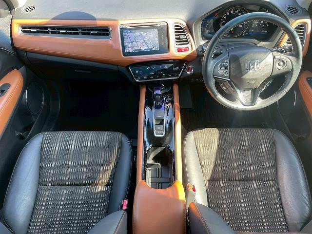 ヴェゼルハイブリッドZ 内装他