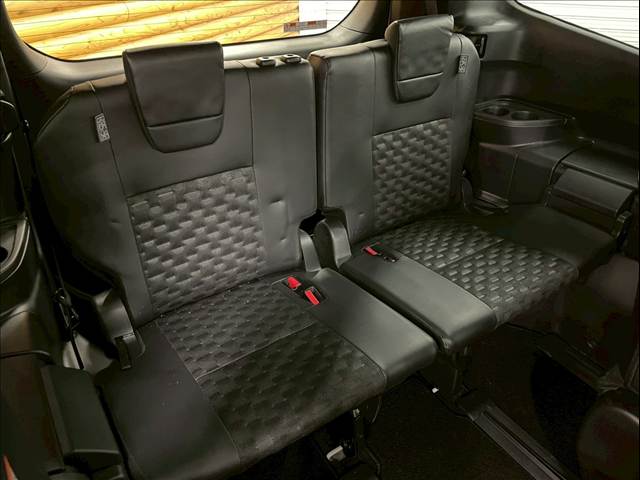 トヨタ ヴォクシーの画像11