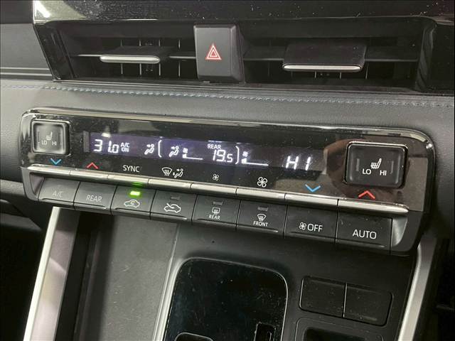 トヨタ ヴォクシーの画像14