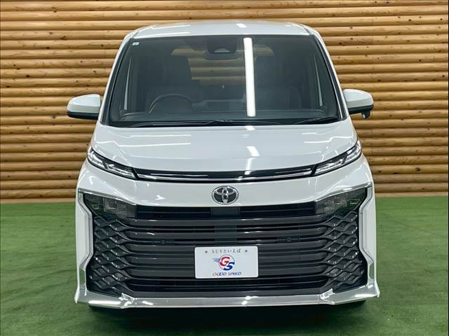 トヨタ ヴォクシーの画像17