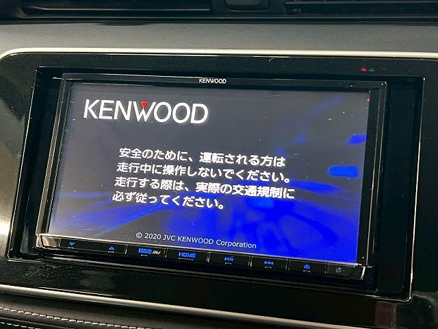 キックスX 内装他