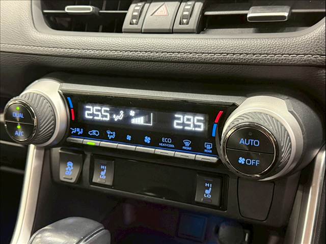 トヨタ&nbsp;RAV4の画像13