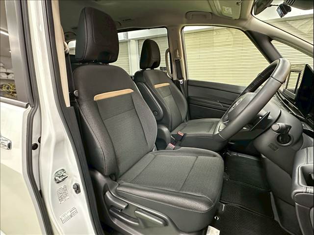 日産&nbsp;セレナの画像9