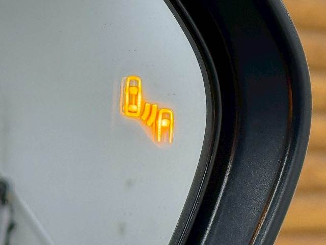 ヤリスクロスHYBRID GR SPORT 内装他