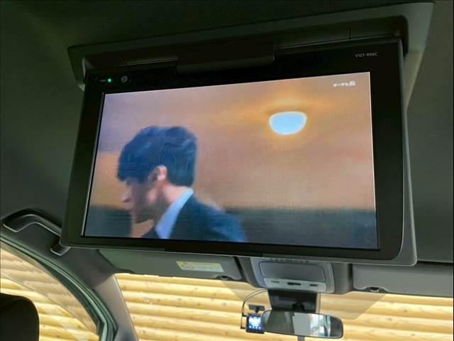 ヴォクシーZS“煌” 内装他