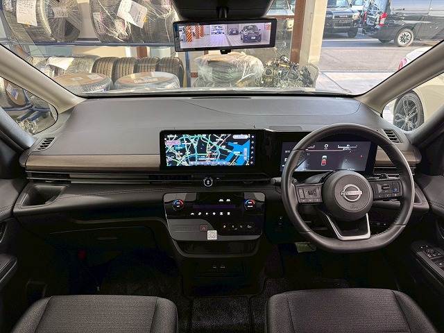 セレナハイウェイスターV 内装他