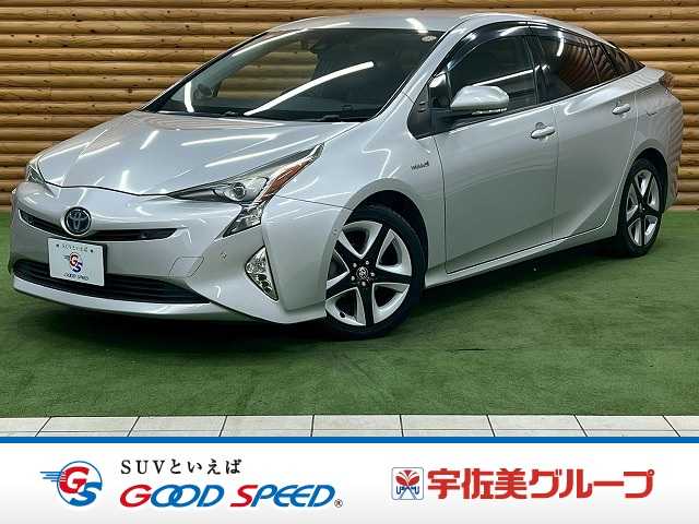 トヨタプリウスA プレミアム “ツーリングセレクション” 外観