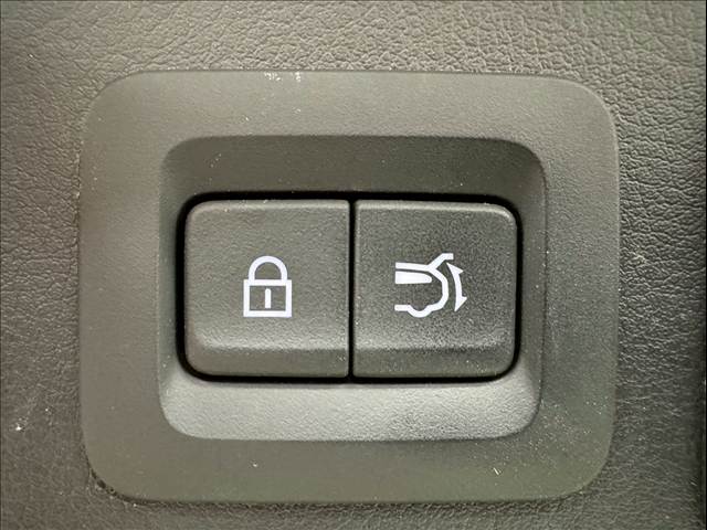 マツダ&nbsp;CX-60の画像16