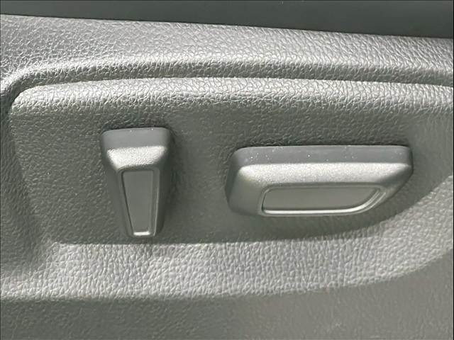 三菱&nbsp;エクリプスクロスPHEVの画像13