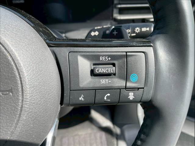 セレナ□ハイウェイスターV Vセレクション 内装他