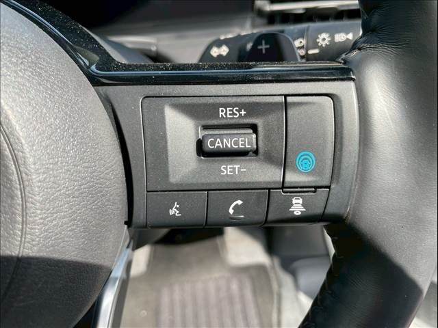 セレナ□ハイウェイスターV Vセレクション 内装他