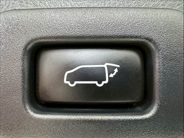 トヨタ&nbsp;ヴェルファイアの画像5