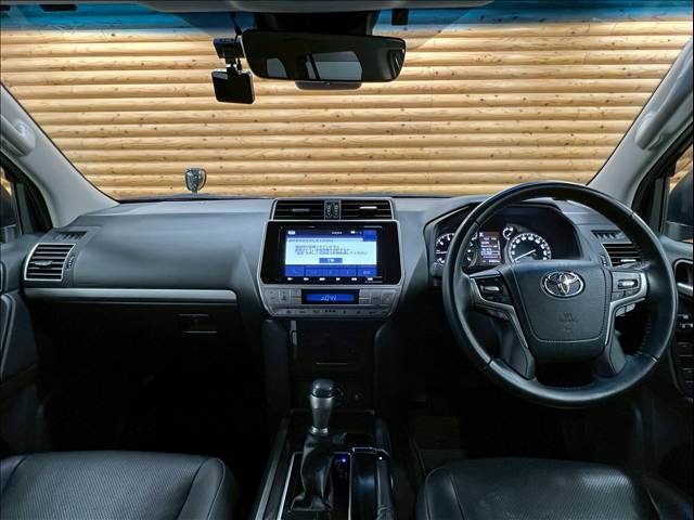 ランドクルーザープラド□TX“Lパッケージ・Black Edition” 内装他