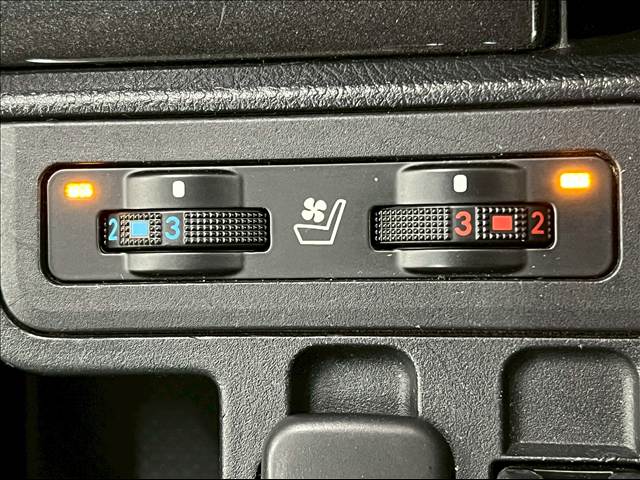 トヨタ&nbsp;ランドクルーザープラドの画像9