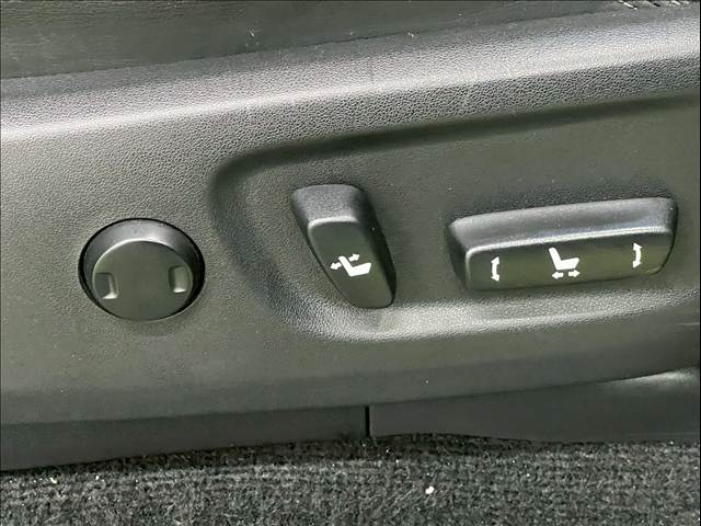 トヨタ&nbsp;ランドクルーザープラドの画像10