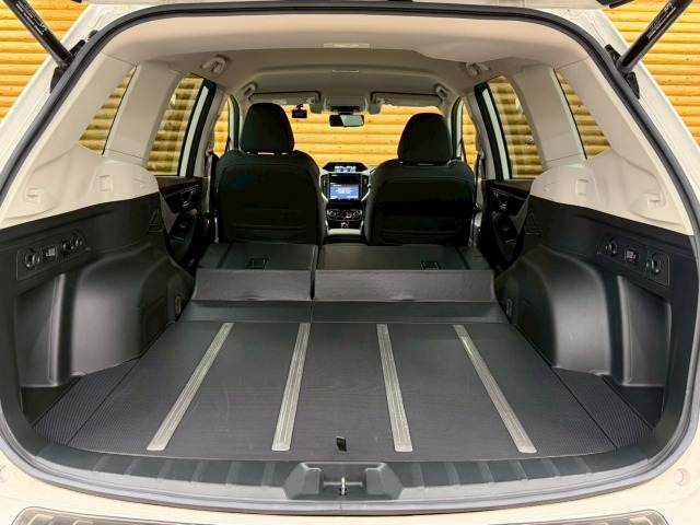 スバル フォレスターの画像20