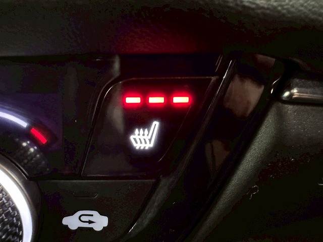 ホンダ&nbsp;ヴェゼルハイブリッドの画像15