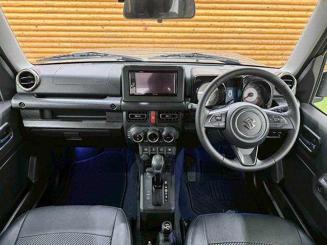 スズキ&nbsp;ジムニーシエラの画像3