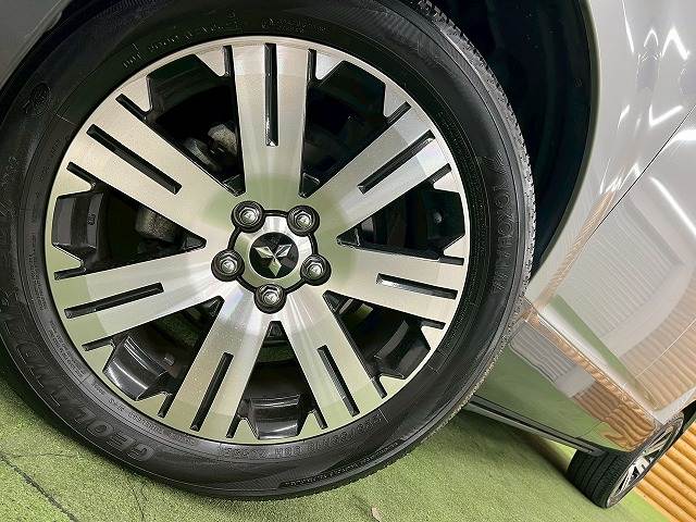 三菱&nbsp;デリカD5の画像13