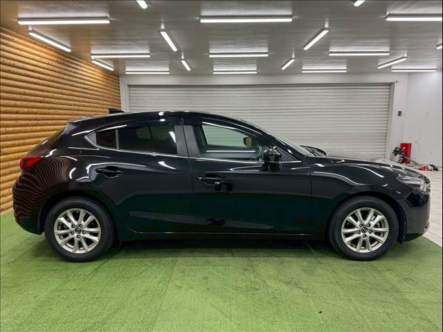 マツダ アクセラスポーツの画像18