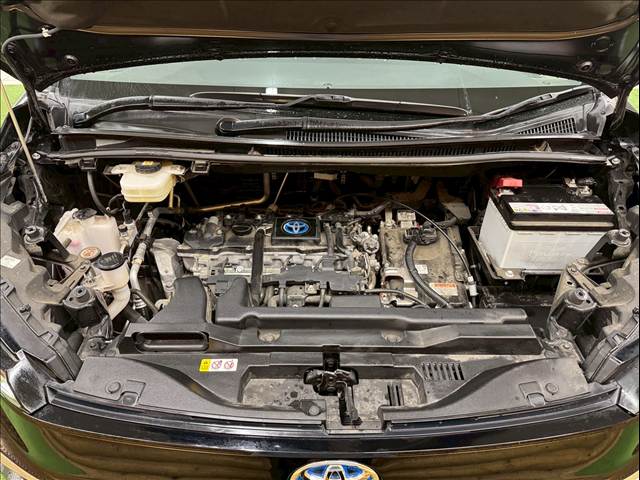 トヨタ&nbsp;ヴォクシーハイブリッドの画像15