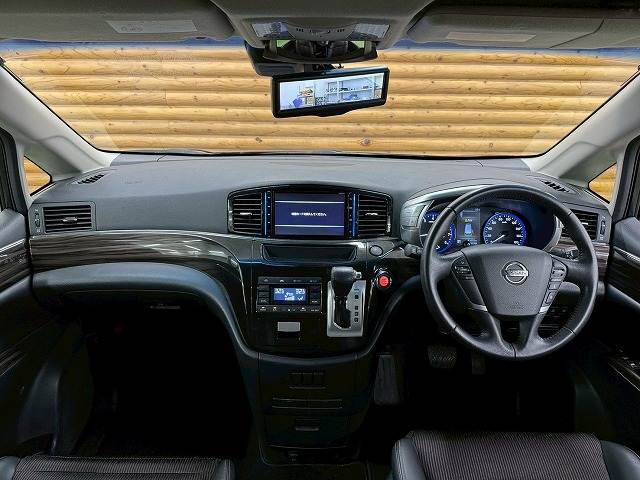 日産 エルグランドの画像3