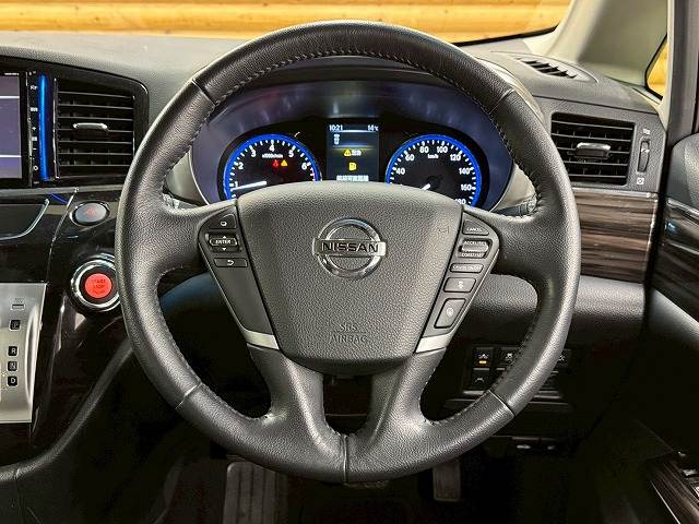 日産 エルグランドの画像13