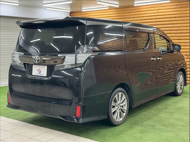 トヨタ&nbsp;ヴェルファイアの画像18