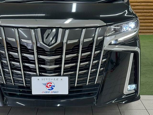 トヨタ アルファードの画像10