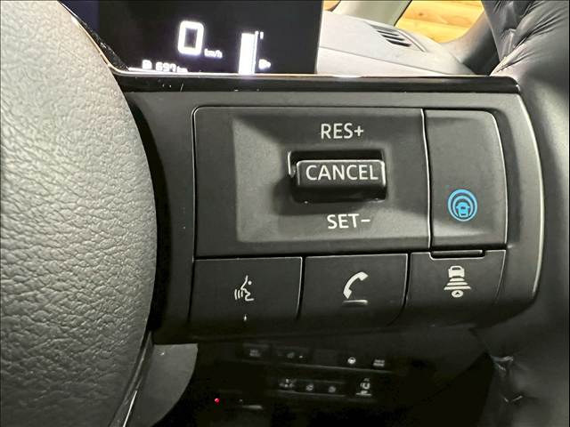 セレナe-POWER ハイウェイスターV 内装他